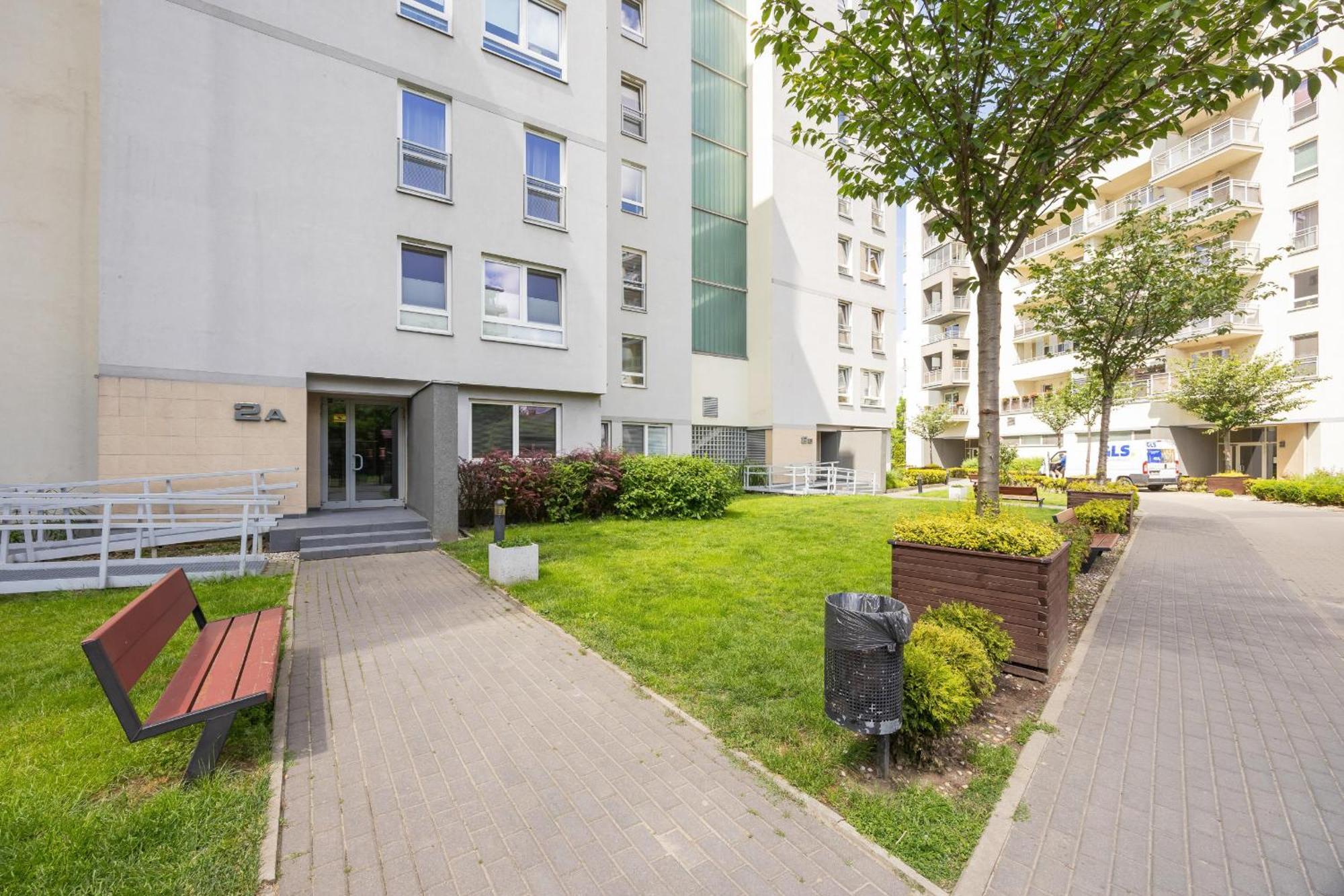 Lägenhet Wyjatkowy Z 3 Sypialniami I Balkonem By Renters *